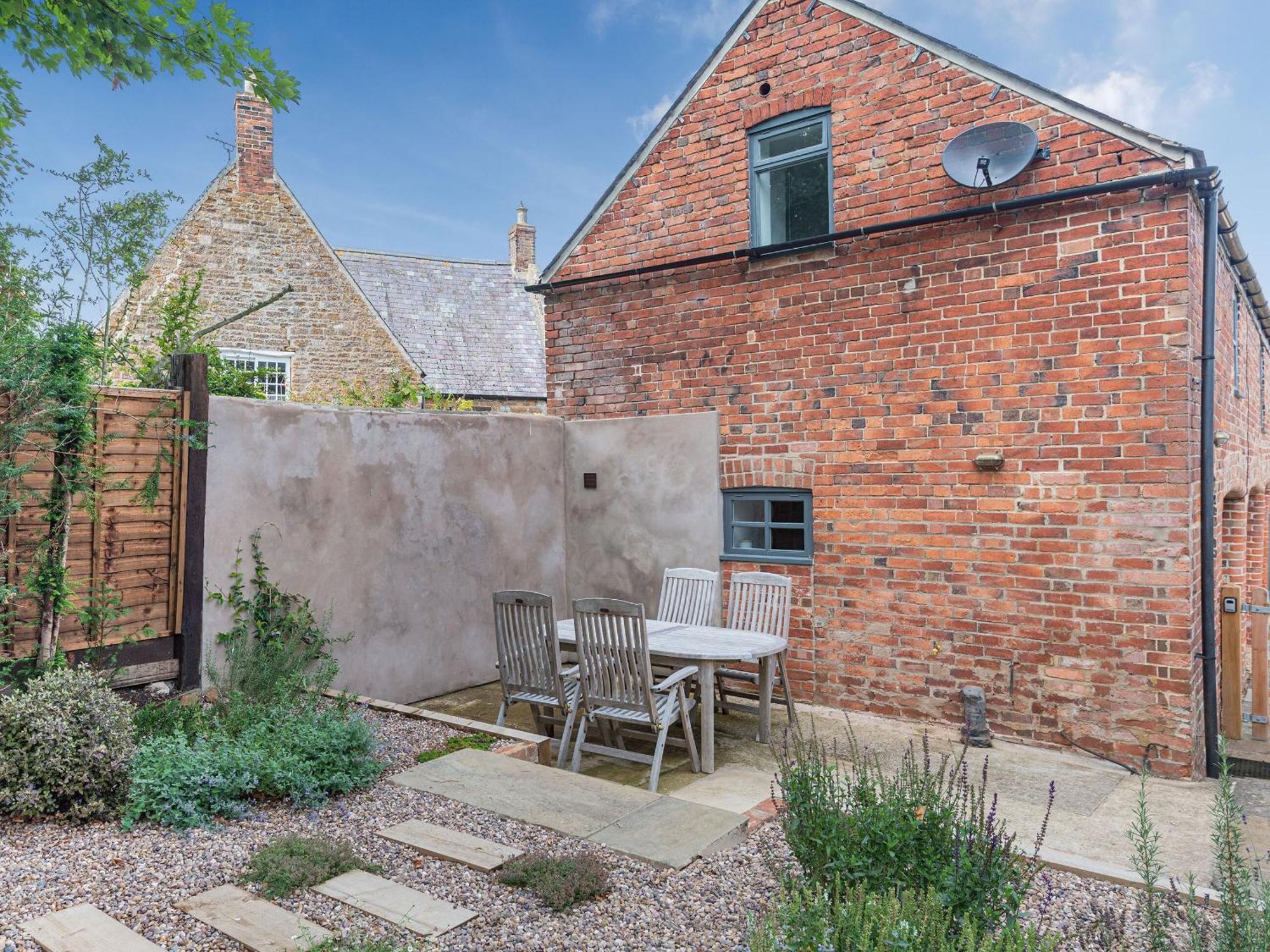 The Granary Villa Braunston  Exterior photo